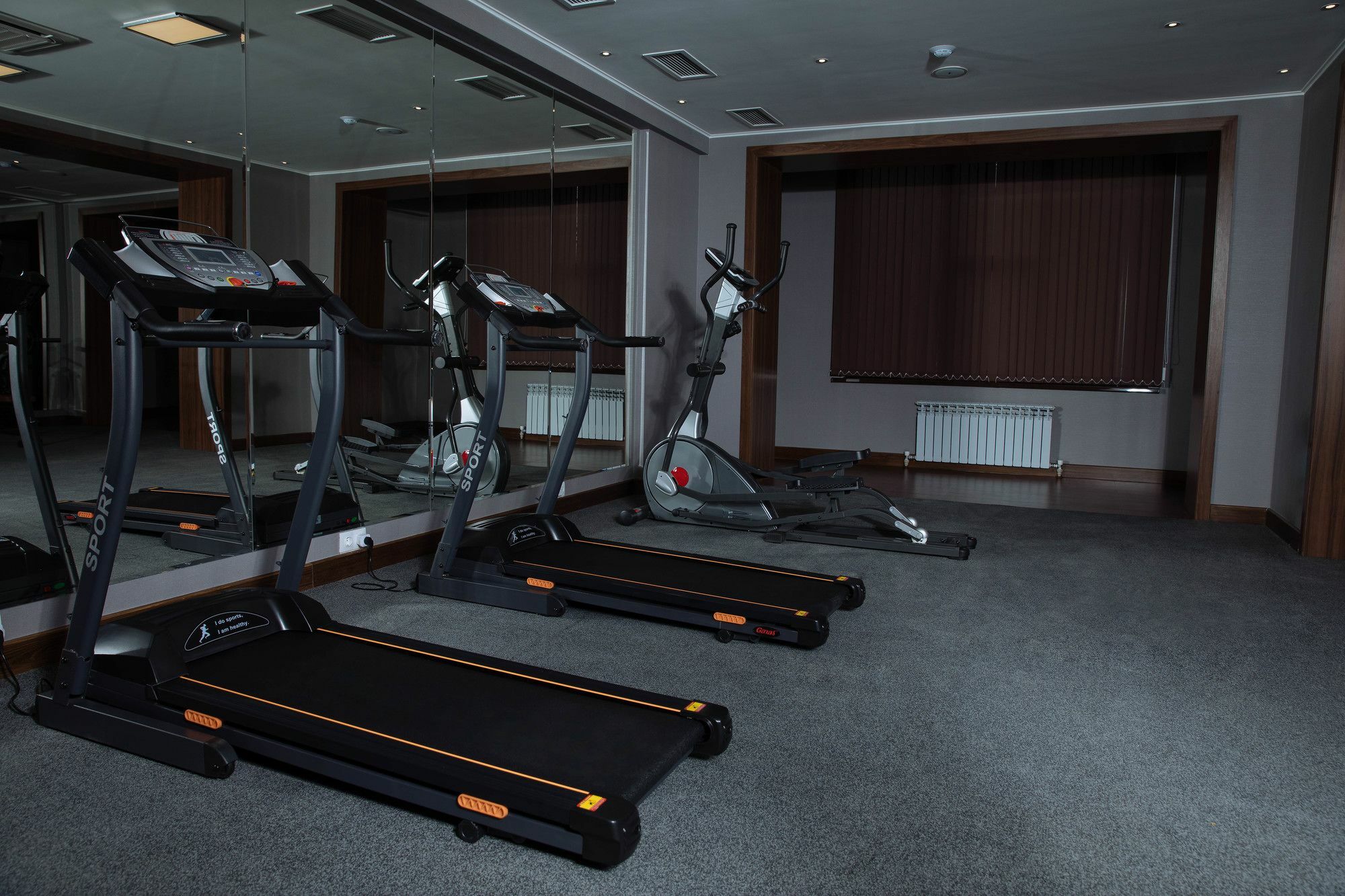 Garden Park Hotel 4*